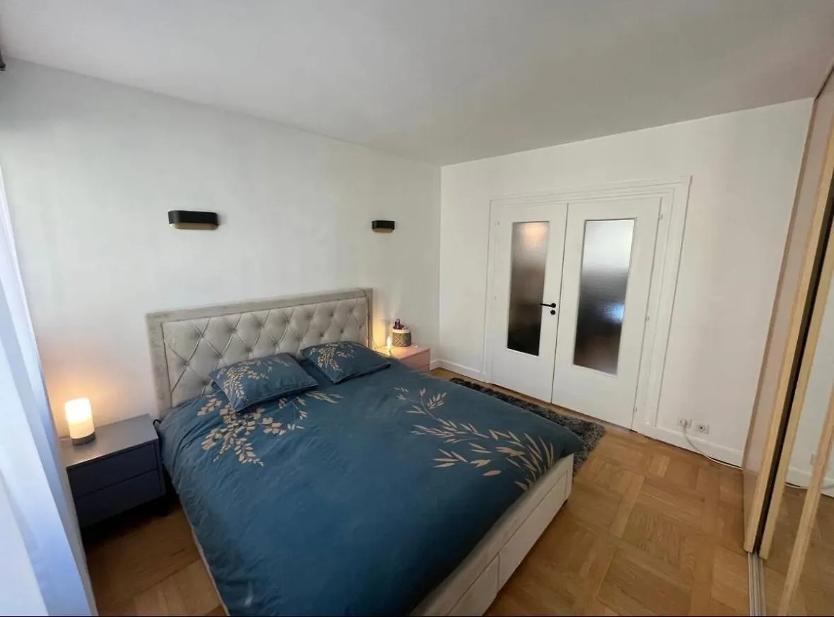 아파트 Appartement Familial 파리