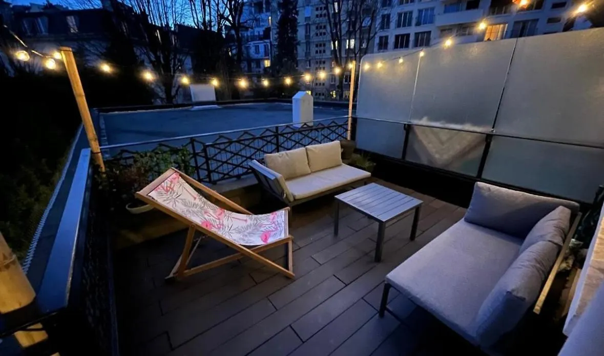 Appartement Familial 파리 0*,